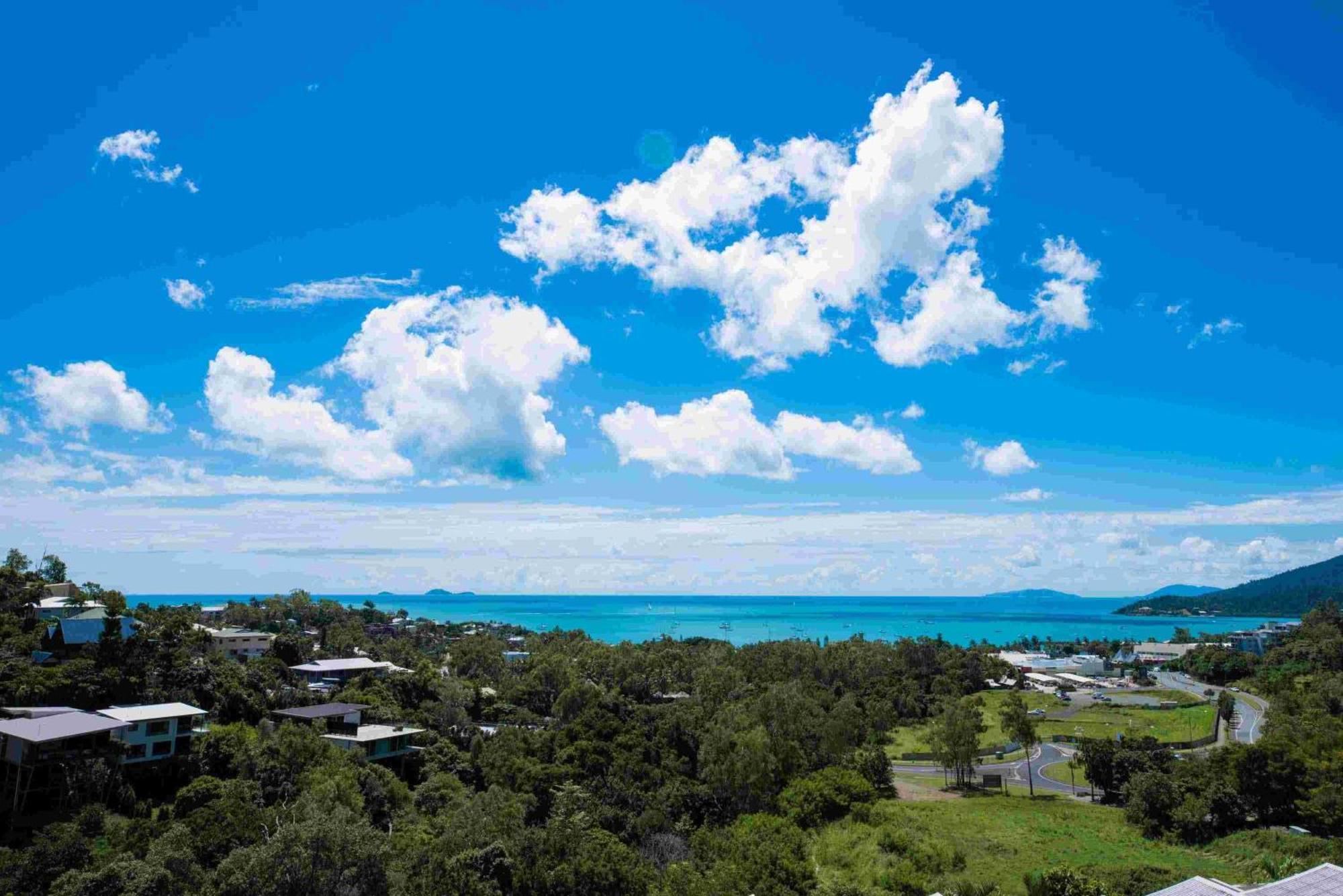 Sea Forever On Azure Seas - Airlie Beach Dış mekan fotoğraf